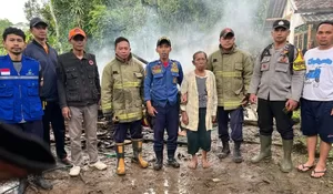 Kebakaran, Rumah Janda Tua di Sukabumi Rata dengan Tanah