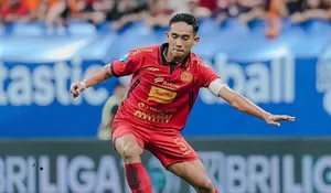 Gol Indah Tak Cukup! Rizky Ridho Minta Maaf ke The Jakmania Usai Kekalahan Persija   