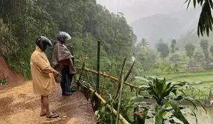 Longsor di Caringin, Akses Jalan Warga Sempat Tertutup