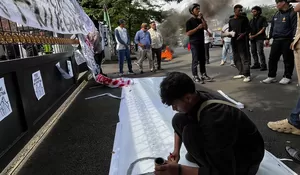 Mahasiswa di Bogor Ikut Tolak Revisi UU TNI