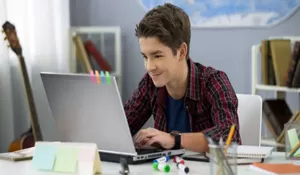 5 Tips dan Trik untuk Orang Tua Memilih Laptop Pelajar yang Sesuai Kebutuhan