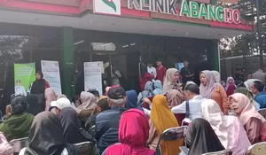 Program Mata Sehat PSI dan Pengobatan Gratis Klinik Abang Ijo Disambut Baik Masyarakat Purwakarta