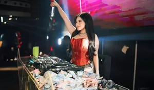 Viral Dapat Saweran Rp150 Juta, Nathalie Holscher Bingung Disuruh Minta Maaf ke Bupati Sidrap