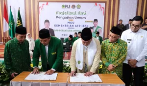 Kunjungi Ponpes Syamsul Ulum, Menteri Nusron Wahid Teken MoU dengan PUI Kota Sukabumi