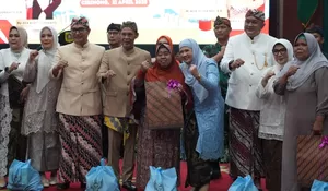 Bupati Rudy Susmanto Luncurkan Program Bogor Ngamumule Indung, Bantu Lansia Perempuan di Atas 60 Tahun