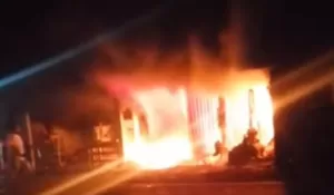 Kebakaran Hebat di Jampangtengah Sukabumi, Pasutri Dilarikan ke Rumah Sakit Gegara Luka Bakar Parah