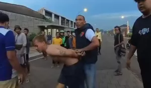 Gerebek Konter Pulsa Tempat Jual Obat Terlarang, Polisi Kejar-kejaran dengan Pelaku