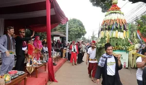 Wali Kota Bekasi Ajak Warga Mustika Jaya Lestarikan Festival Adu Bedug dan Dondang