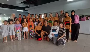 Pingin Coba Tari Jaipong sampai Jago? Sanggar Obor Sakti Tawarkan Jajan Seni Cuma Rp25 Ribu