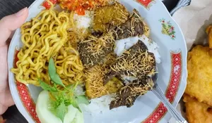 Surga Pecinta Jeroan! Rekomendasi Wisata Kuliner Nasi Babat Paling Enak di Gresik