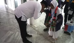 Bupati Rudy Susmanto Datangkan Kiswah dan Talang Emas Ka’bah dari Mekkah, Akan Ditempatkan di Masjid Raya Pakansari