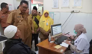 Kata Bupati Sukabumi, Cukup Bawa KTP Bisa Berobat Gratis di Puskesmas