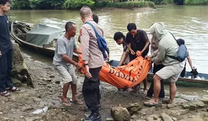 Ambil Ikan Hasil Mancing Sang Anak, Pria di Surade Sukabumi Tewas Tenggelam
