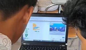 Pembelajaran Koding dan Kecerdasan Artifisial: Tantangan dan Peluang