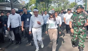 Menkomdigi dan Gubernur Jabar Tinjau Program Pendidikan Karakter di Resimen Armed Purwakarta