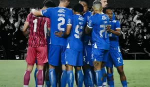 Persib Bandung Siap Tampil Hadapi Persita Tangerang dengan Formasi Terbaik