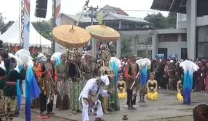 Arak-arakan Budaya Meriahkan Hari Nelayan ke-65 Palabuhanratu Sukabumi, Ribuan Warga Tumpah Ruah