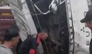 Kronologi Kecelakaan Truk Kontainer di Sentul yang Bikin Pengemudi Terjepit di Kabin Kemudi, Ini Dugaan Penyebabnya