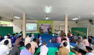 Menjelang Idul Adha, Anggota DPR RI Fraksi PKB Sudjatmiko Gelar Pelatihan Juru Sembelih Halal di Ponpes Assa’adah Depok