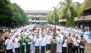 Pelajar Purwakarta Pamerkan Gerakan Ecobrick di Hadapan Menteri LHK 