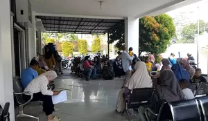 Usai Makan Tempe Goreng, Satu Keluarga Keracunan, Tujuh Orang Masih Dirawat Intensif