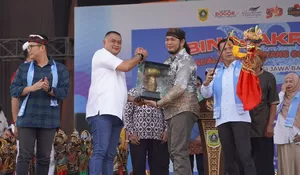 Pesta Rakyat Kabogor Fest 2025 Resmi Dibuka, Bupati Rudy Susmanto: Tak Hanya Sajikan Pertujukan, Jadi Wadah UMKM dan Industri Kreatif