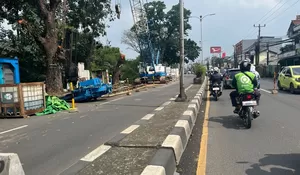 Info Lalu Lintas: Jalan Raya Bogor Jakarta Diberlakukan Contraflow, Ada Pemasangan TPT
