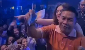 Viral Video Kades Karangsari Saweran di Klub Malam, Minta Maaf dan Ngaku Khilaf