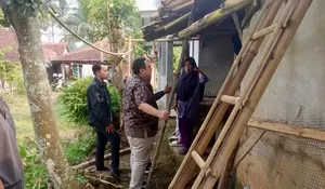 Alhamdulillah, Rumah Mak Atih yang Ambruk Dimakan Usia Bakal Diperbaiki