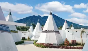 6 Rekomendasi Glamping Hits di Puncak Bogor, Cocok untuk Staycation Bareng Keluarga