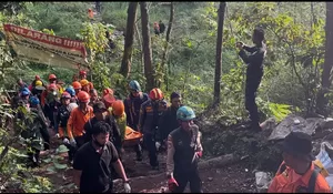 Butuh Waktu 9 Jam, Korban Hilang di Gunung Salak Akhirnya Berhasil Dievakuasi