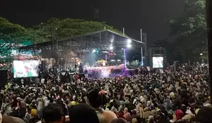 Ribuan Warga Tumpah Ruah Hadiri Pagelaran Wayang Golek Peringatan HJB ke-543 di Alun-alun Kota Bogor