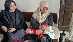 Tega Banget, Bayi Laki-laki Dibuang dalam Tas Belanja, Diselamatkan oleh Pemancing