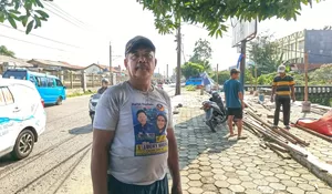 Tiga Kali Disurati, Pedagang di Jalan Raya Citayam Pilih Bongkar Lapak Dagangan Secara Mandiri Sebelum Digusur