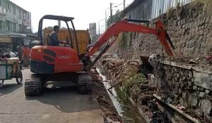 PKL Pasar Cisarua Dibongkar, Bupati Bogor Sampaikan Terima Kasih