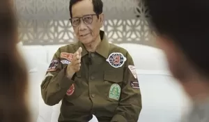 Mahfud MD Sebut KPK Mulai Perlihatkan Taring usai OTT Wamenaker Immanuel Ebenezer