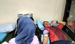 Wujud Kepedulian, Mahasiswa KKN UMSIDA Gelar Donor Darah