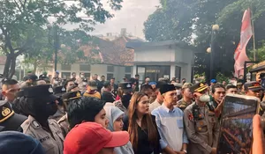 Karina Soerbakti Terima Aspirasi Mahasiswa dalam Aksi Unjuk Rasa Damai di DPRD Kota Bogor, Ini Janjinya