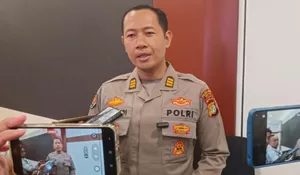 Tak Terima Ditegur Kurang Bayar Makanan, Pemuda di Depok Tega Pukul Pedagang Ketoprak hingga Rusak Gerobaknya