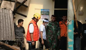 Om Zein Pastikan Kios Pusat Oleh-oleh di Bungursari yang Ludes Terbakar Akan Segera Dibangun Kembali