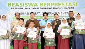 571 Pelajar Berprestasi di Kabupaten Sukabumi Diguyur Beasiswa dari SCG Indonesia