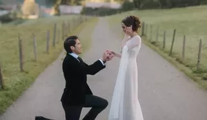 Kabar Bahagia, Syifa Hadju di Lamar di Swiss Tempat Impiannya oleh El Rumi Sang Kekasih