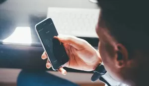 Astaghfirullah! Seorang Wanita Terekam CCTV Curi Tas Jemaah saat Shalat di Masjid Raya Bogor, Polisi Buru Pelaku