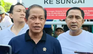 Menteri LH Pimpin Langsung Aksi Bebersih Sungai Cipinang Depok, Target Kurangi Sampah Plastik di Laut