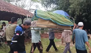 Warga Plered Purwakarta Digegerkan Penemuan Mayat Perempuan Mengambang di Aliran Sungai