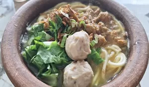 Warga Bogor Wajib Coba! 5 Hidden Gem Wisata Kuliner Cibinong Ini Rasanya Bikin Lupa Pulang