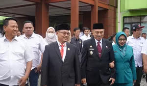 Hadiri Pelantikan Pejabat Struktural di Pemkot, Ketua DPRD Kota Bekasi Sardi Efendi Sampaikan Pesan Ini