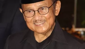 BJ Habibie Diusulkan Jadi Pahlawan Nasional, Mensos Gus Ipul Beri Penjelasan