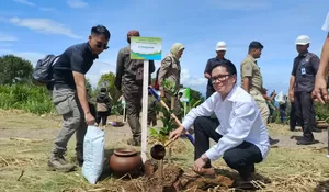 Menko PMK dan BNPB Gandeng EIGER Adventure Land Hijaukan Puncak