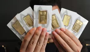 Harga Emas Batangan Hari Ini Jumat 5 Desember 2025, Dua Produk Pegadaian Kompak Turun